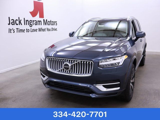 2025 Volvo XC90 T8 Recharge Ultra Bright 4WD's photo
