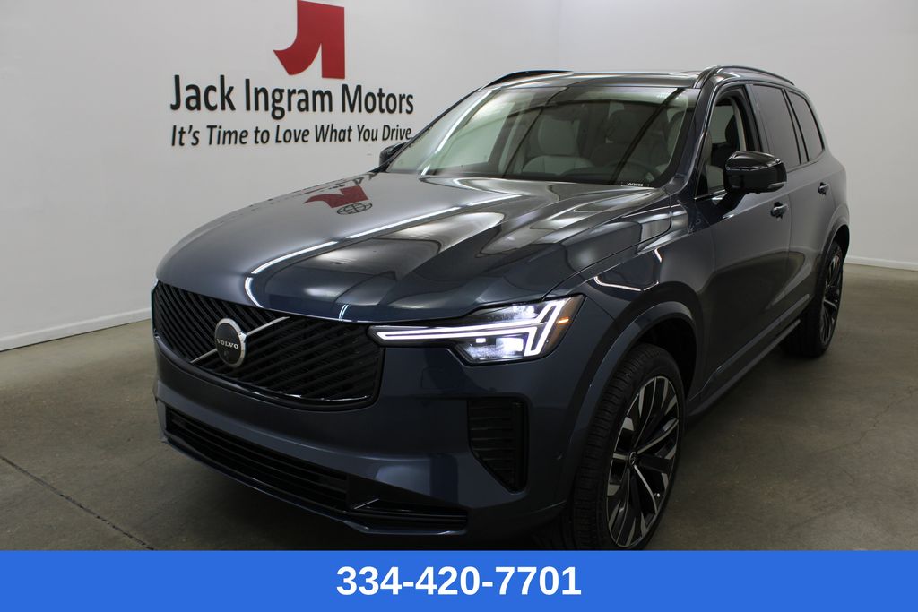 2026 Volvo XC90 B6 Ultra Dark 7-Seater 4WD's photo
