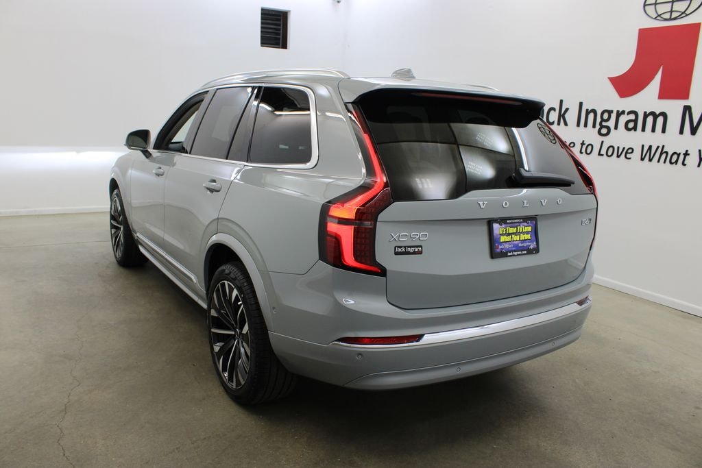 New 2026 Volvo XC90 B6 Ultra 7-Seater SUV