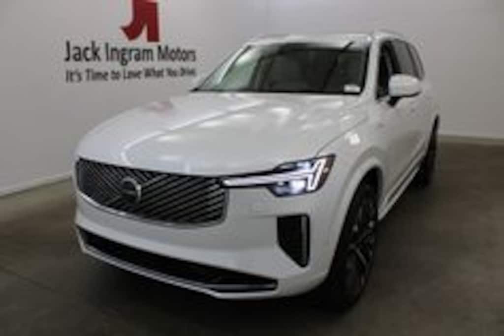 New 2026 Volvo XC90 plug-in hybrid T8 Ultra 7-Seater SUV