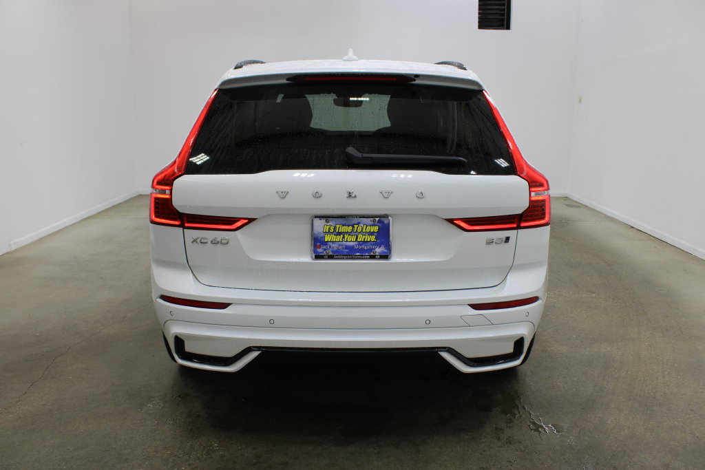 Certified 2024 Volvo XC60 B5 Core SUV