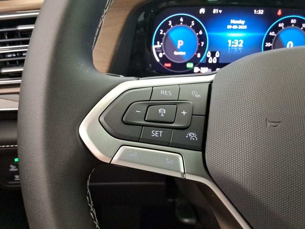 2026 Volkswagen Atlas SE w/Tech - Photo 25