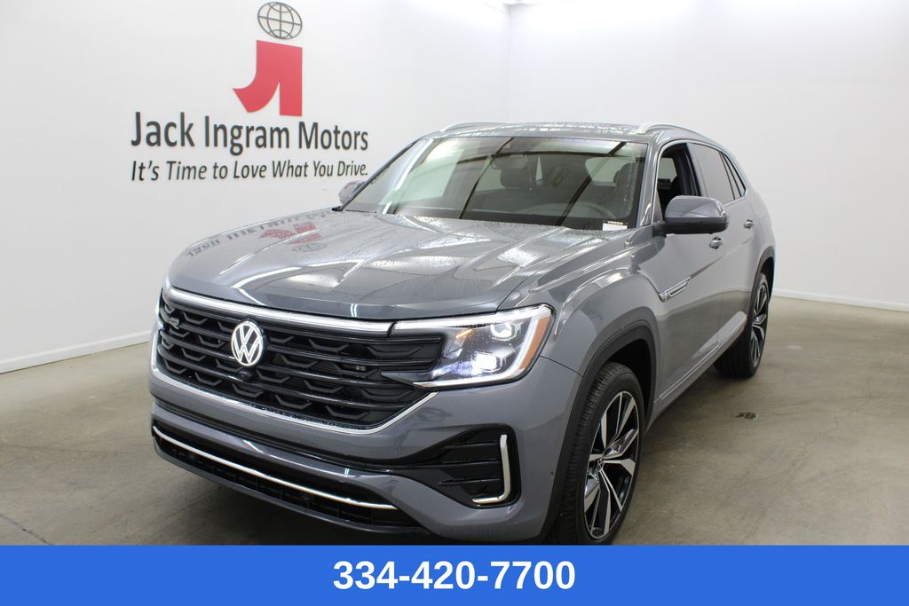 2026 Volkswagen Atlas Cross Sport 2.0T SEL Premium R-Line 4MOTION's photo
