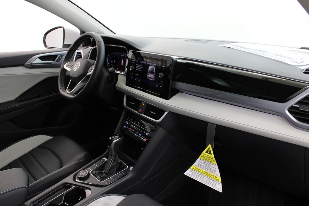2026 Volkswagen Taos SEL - Photo 25