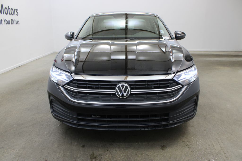 2023 Volkswagen Jetta SE - Photo 7