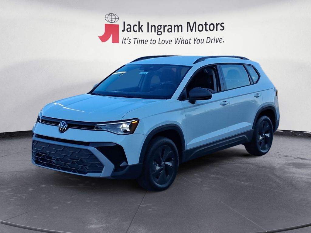 2025 Volkswagen Taos 1.5T S's photo