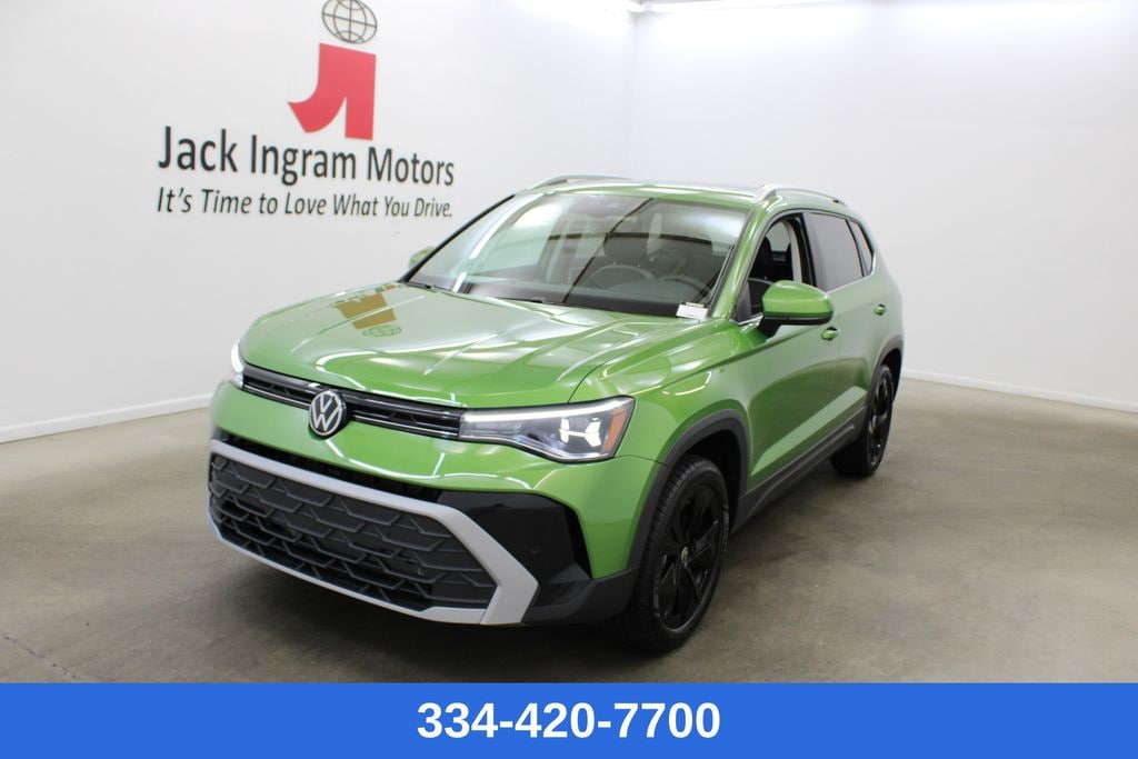New 2026 Volkswagen Taos 1.5T SE SUV