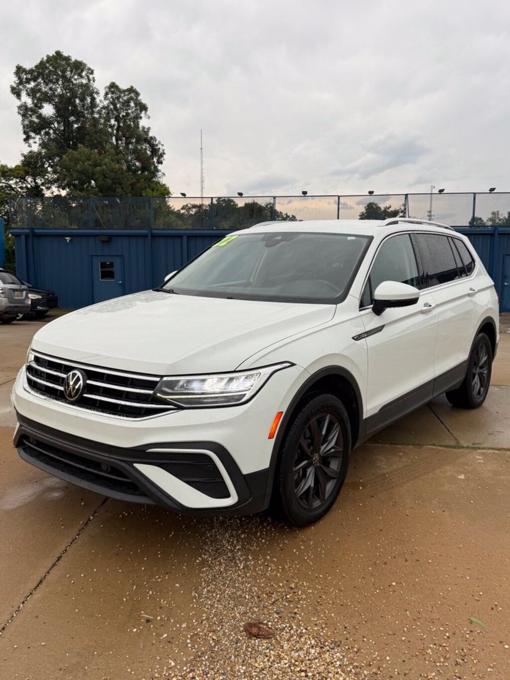 Used 2022 Volkswagen Tiguan 2.0T SE SUV