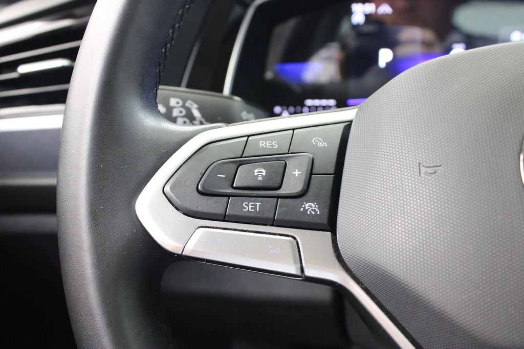 2023 Volkswagen Jetta SE - Photo 25
