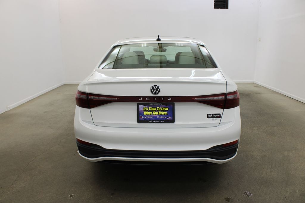 New 2026 Volkswagen Jetta 1.5T SE Sedan