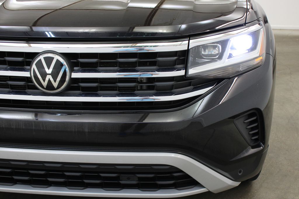 2022 Volkswagen Atlas SE w/Tech - Photo 8