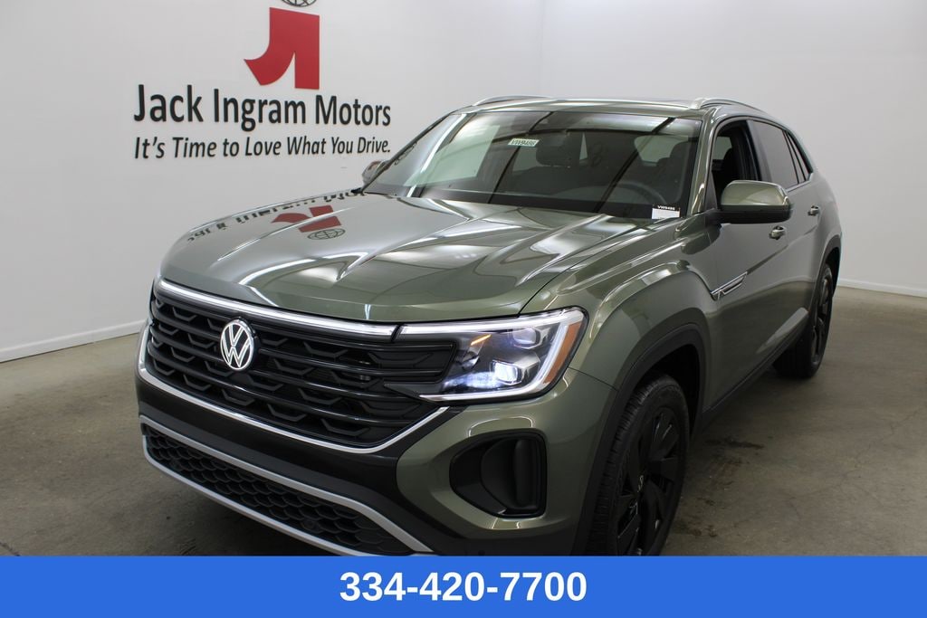 New 2026 Volkswagen Atlas Cross Sport 2.0T SE w/Technology SUV
