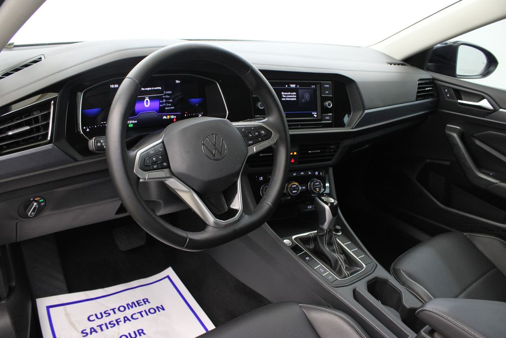 2023 Volkswagen Jetta SE - Photo 15