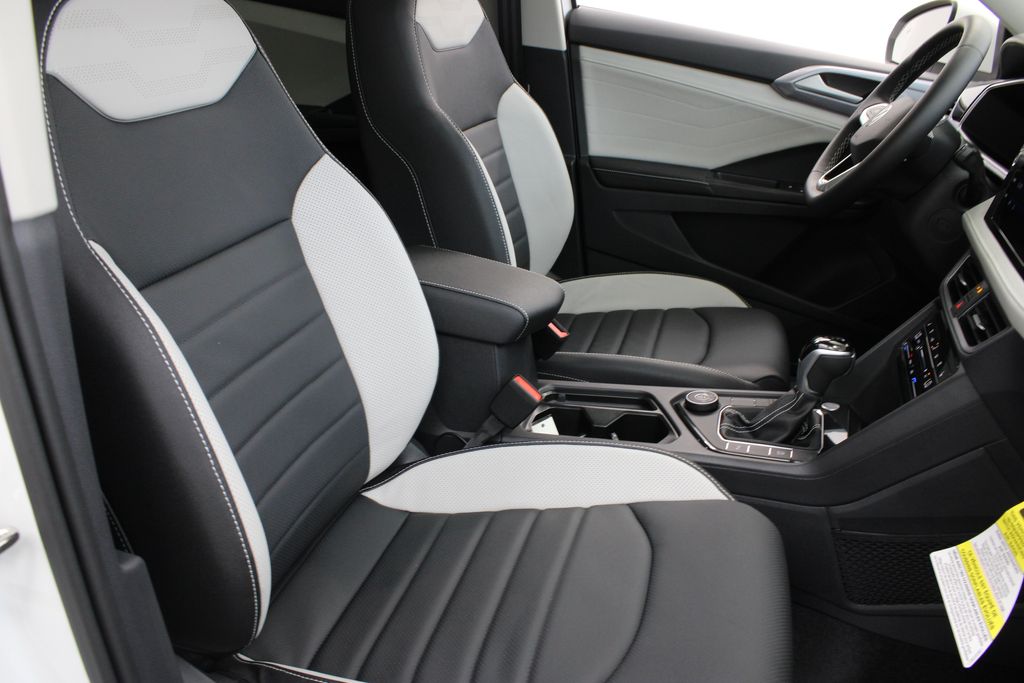2026 Volkswagen Taos SEL - Photo 24