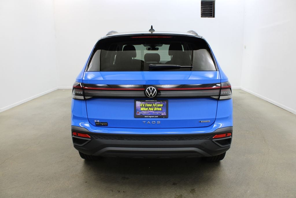 Used 2025 Volkswagen Taos 1.5T SE Black SUV