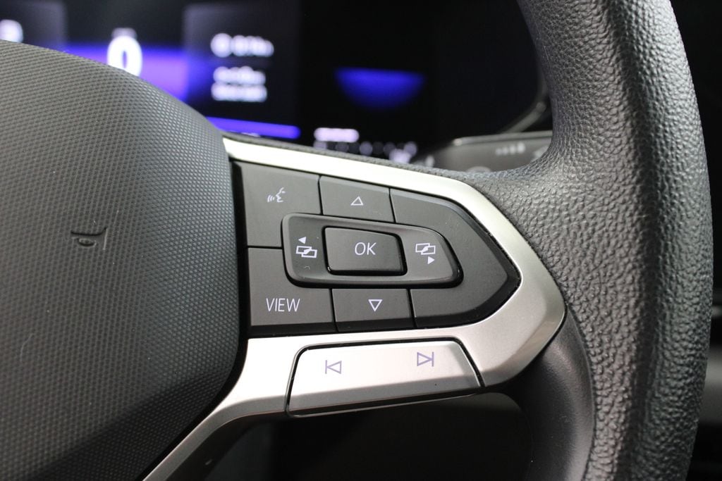2022 Volkswagen Taos S - Photo 25