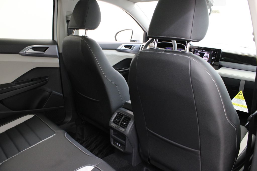 2026 Volkswagen Taos SEL - Photo 20