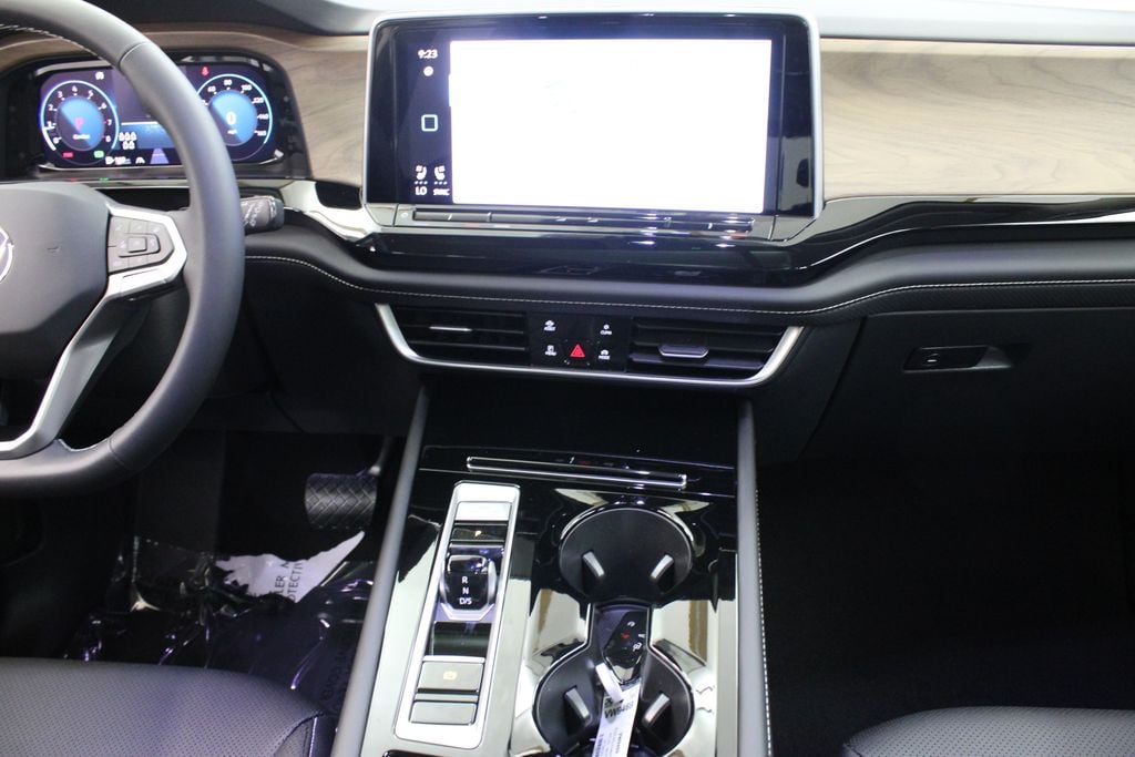 2026 Volkswagen Atlas SE w/Tech - Photo 21