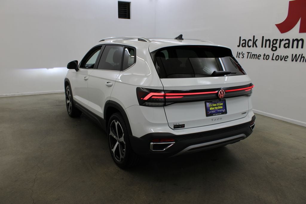 New 2026 Volkswagen Taos 1.5T SEL SUV
