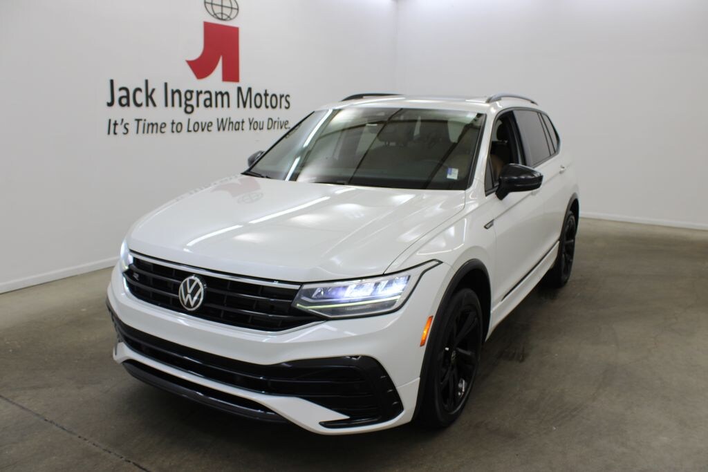 Used 2023 Volkswagen Tiguan 2.0T SE R-Line Black SUV