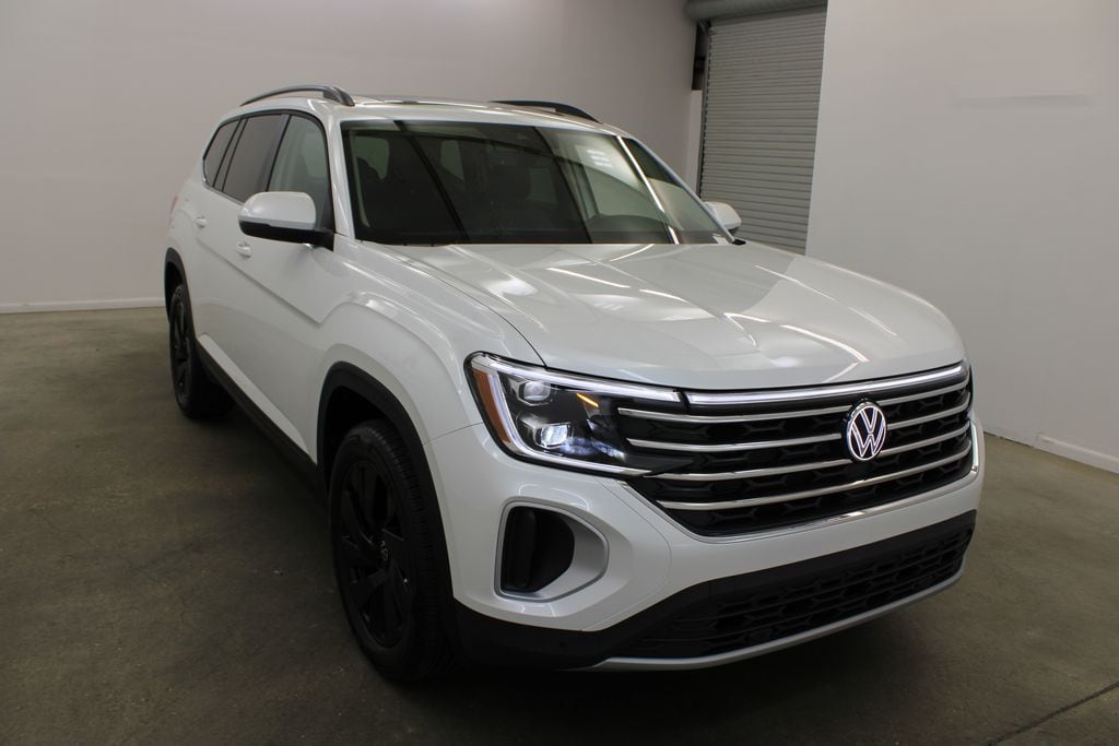 2026 Volkswagen Atlas SE w/Tech - Photo 6