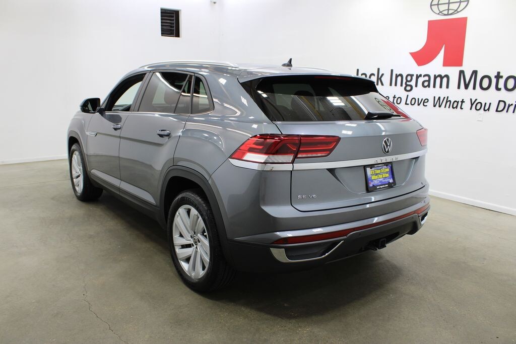 Used 2023 Volkswagen Atlas Cross Sport 3.6L V6 SE w/Technology SUV