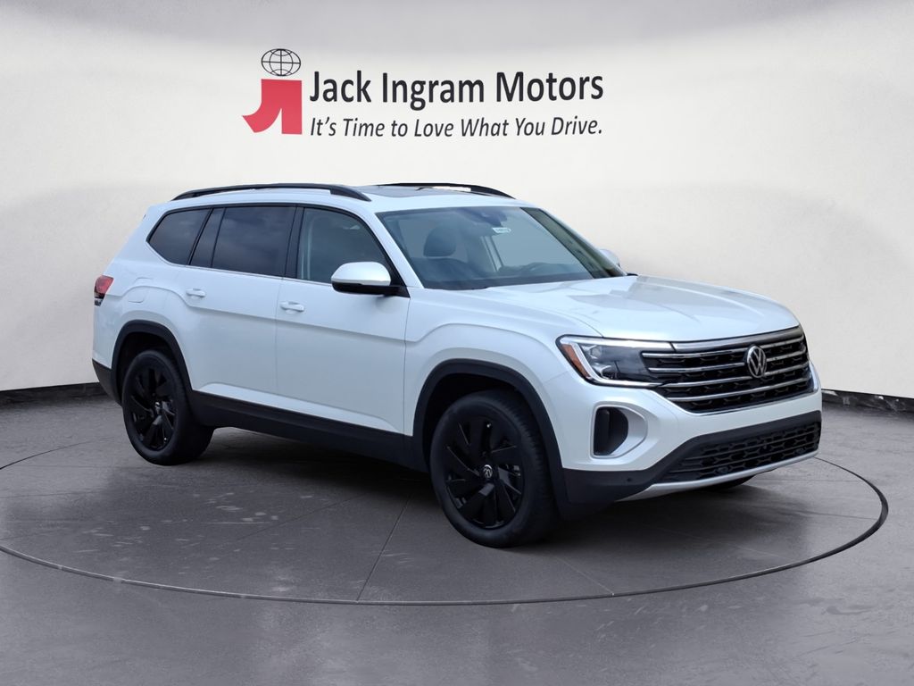 2026 Volkswagen Atlas SE w/Tech - Photo 7
