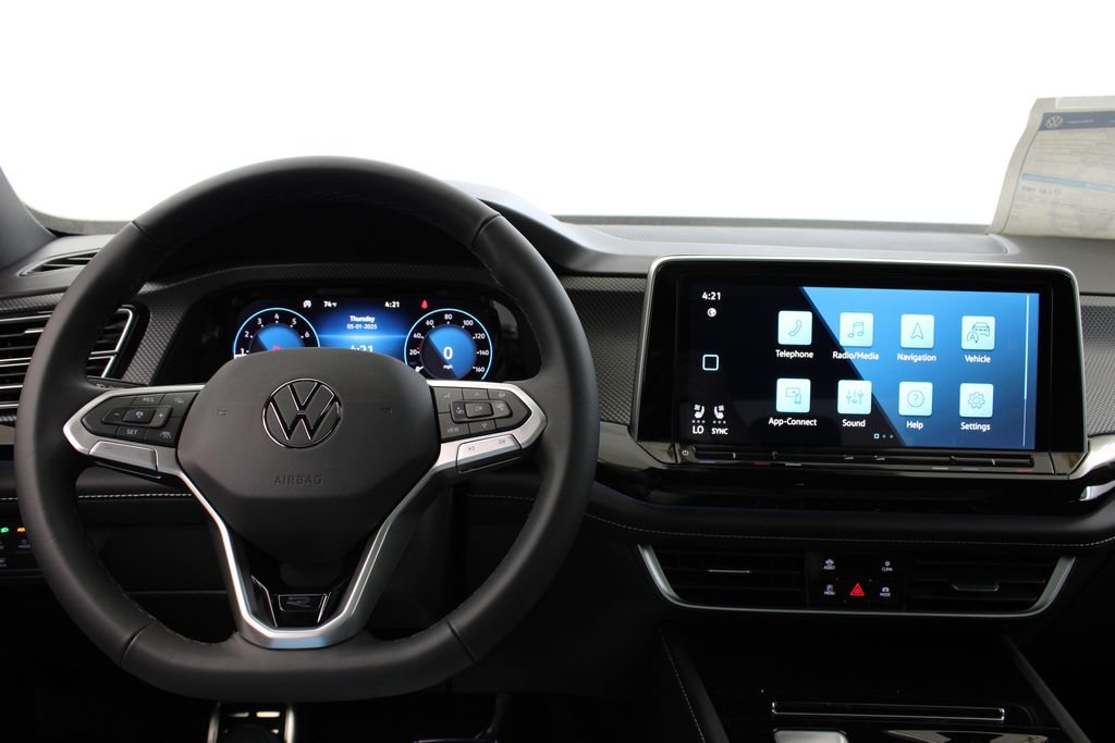 2025 Volkswagen Atlas Cross Sport SEL Premium R-LINE - Photo 24