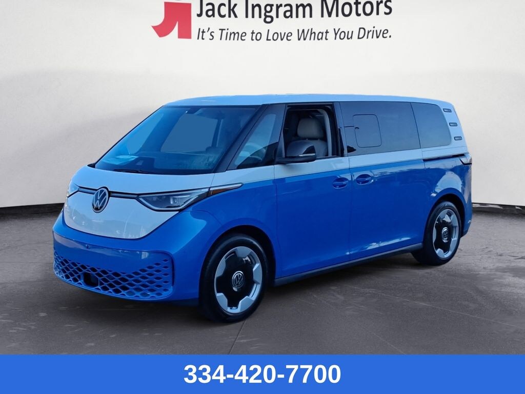 New 2025 Volkswagen ID. Buzz Pro S Plus Minivan/Van