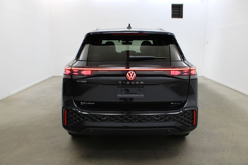 New 2026 Volkswagen Tiguan 2.0T SEL R-Line Turbo SUV