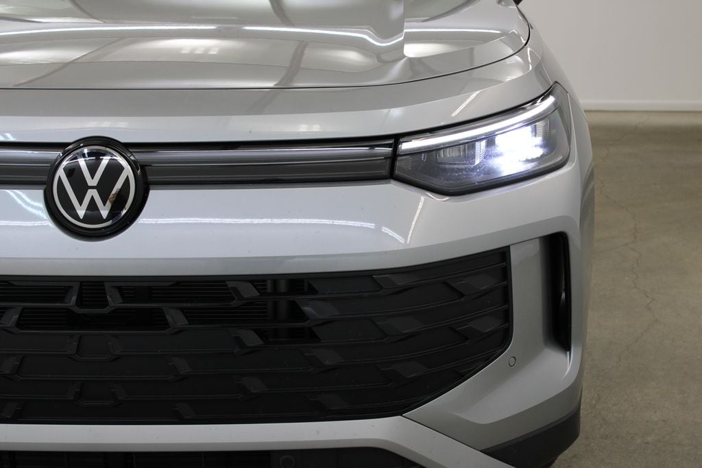 2026 Volkswagen Tiguan S - Photo 8