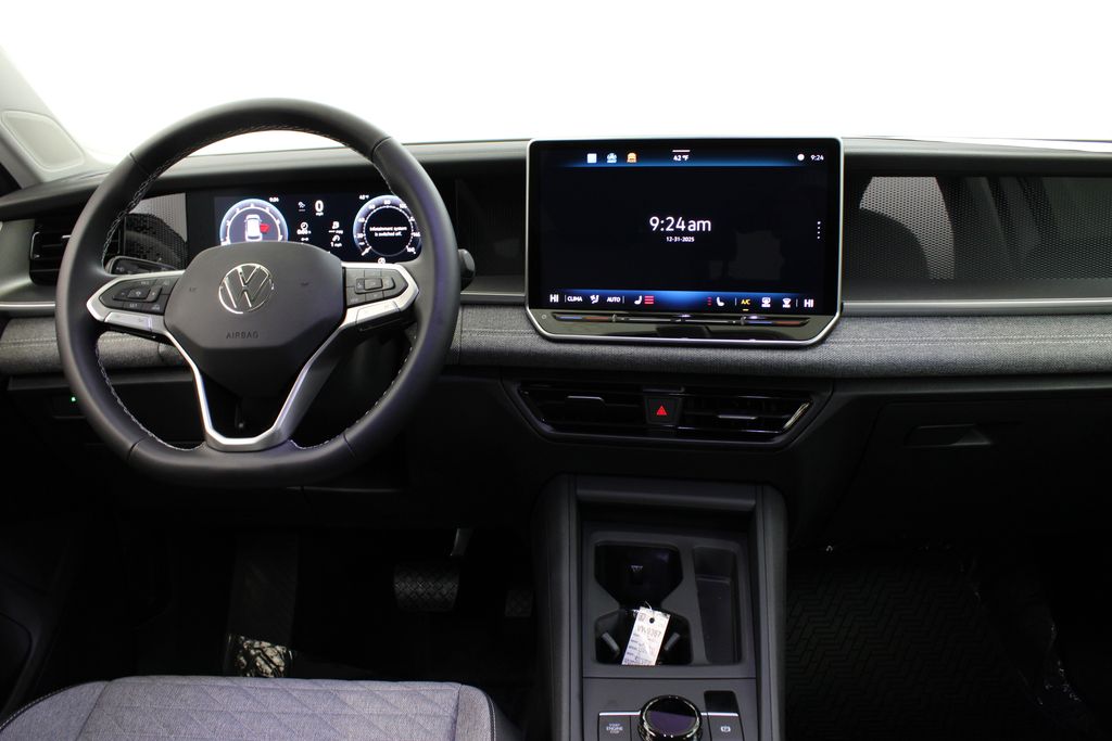 2026 Volkswagen Tiguan S - Photo 9