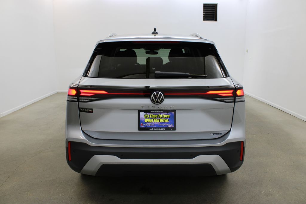 2026 Volkswagen Tiguan S - Photo 4