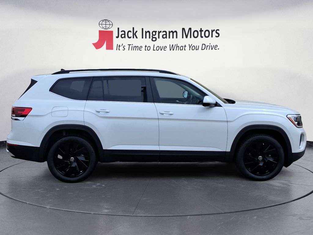 2026 Volkswagen Atlas SE w/Tech - Photo 6