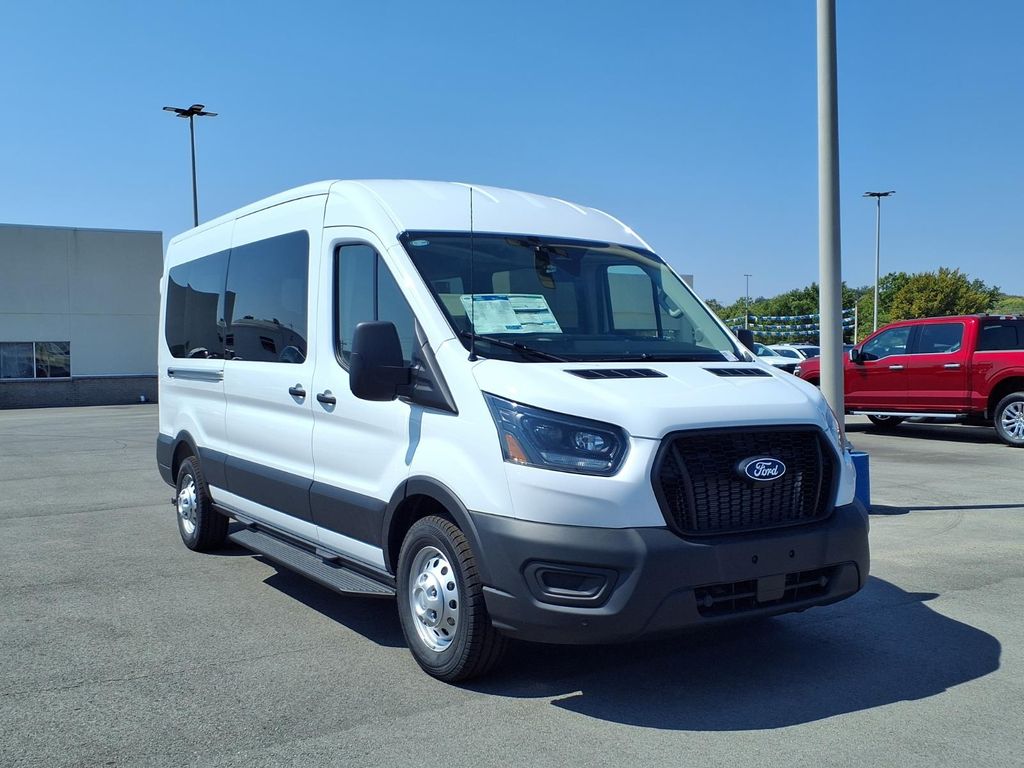 Ford Transit Commercial