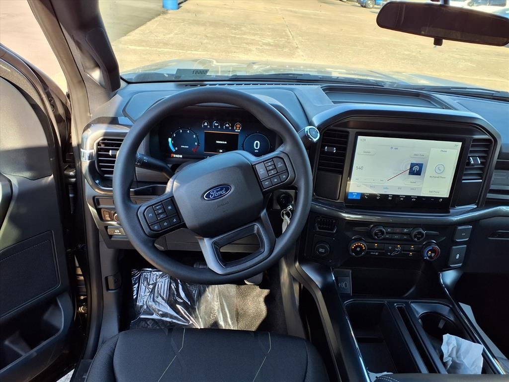 2025 Ford F-150 STX photo 3