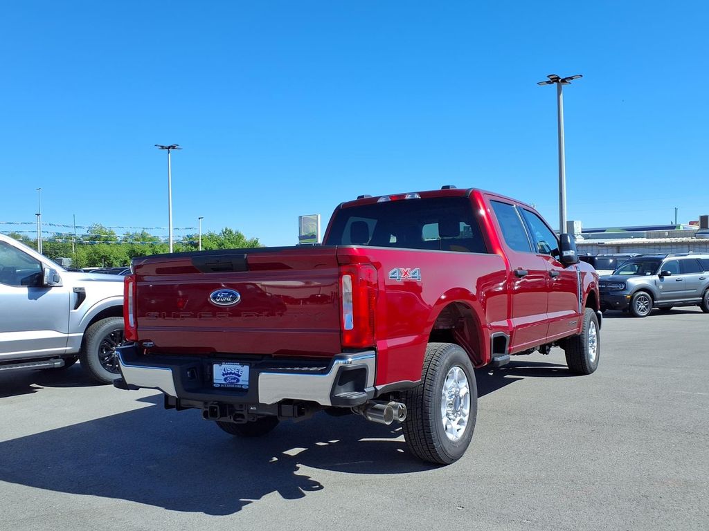 2026 Ford F-250 Super Duty XLT - Photo 10