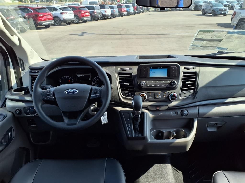 2025 Ford Transit Cargo Van photo 3