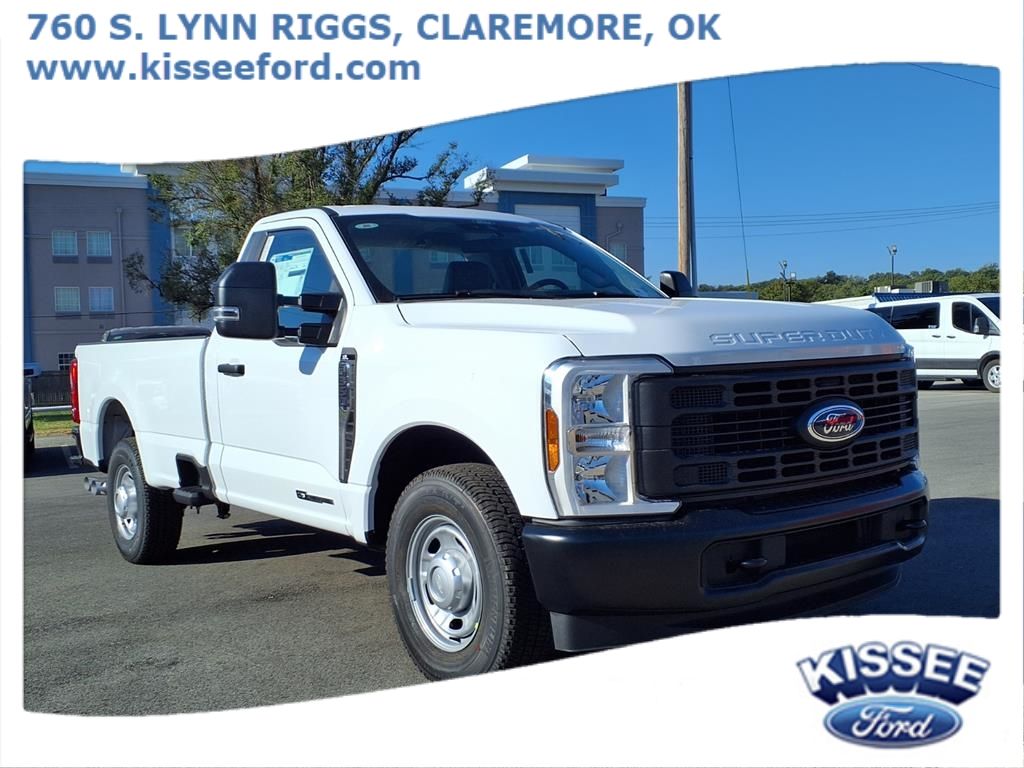 2026 Ford F-350 Super Duty XL's photo