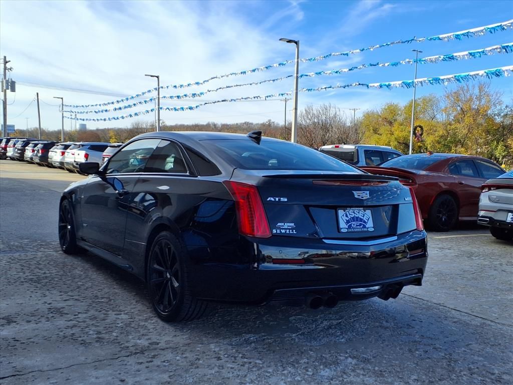 2018 Cadillac ATS V photo 2