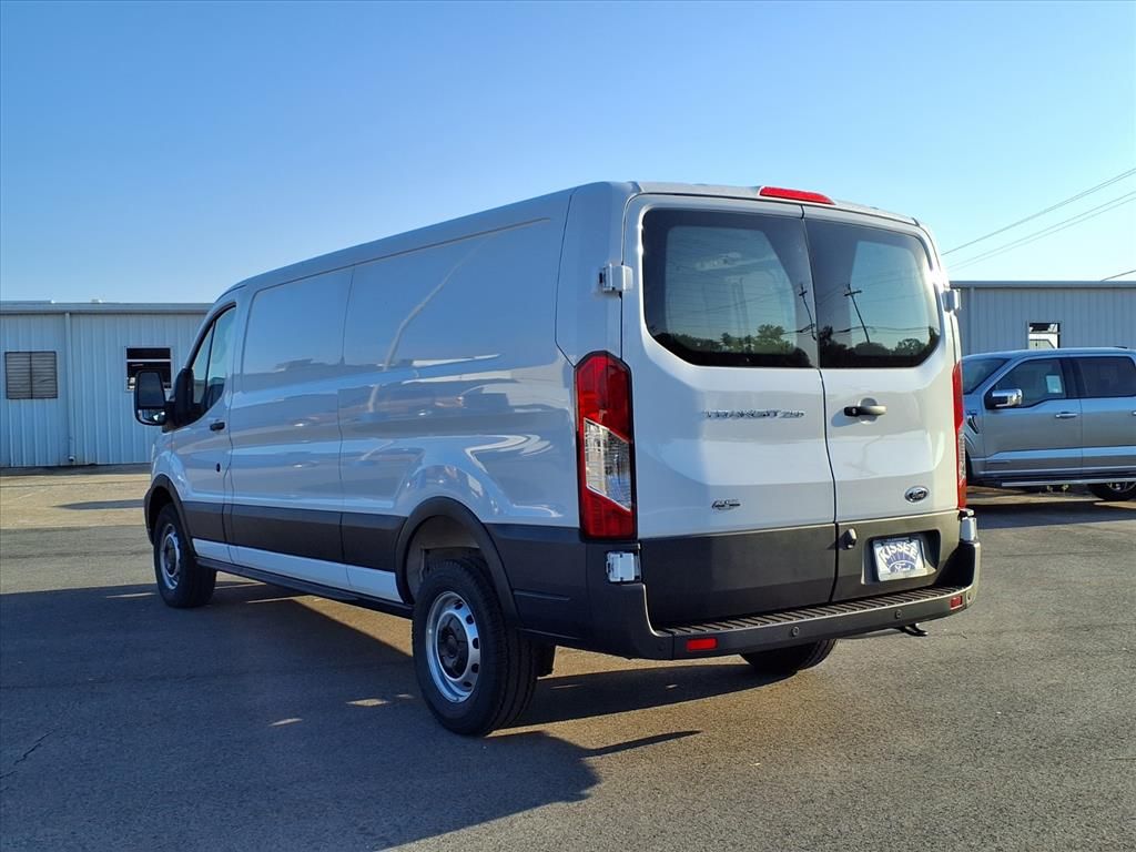 2025 Ford Transit photo 2