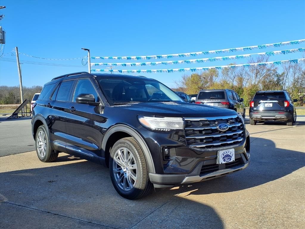 2025 Ford Explorer Active's photo