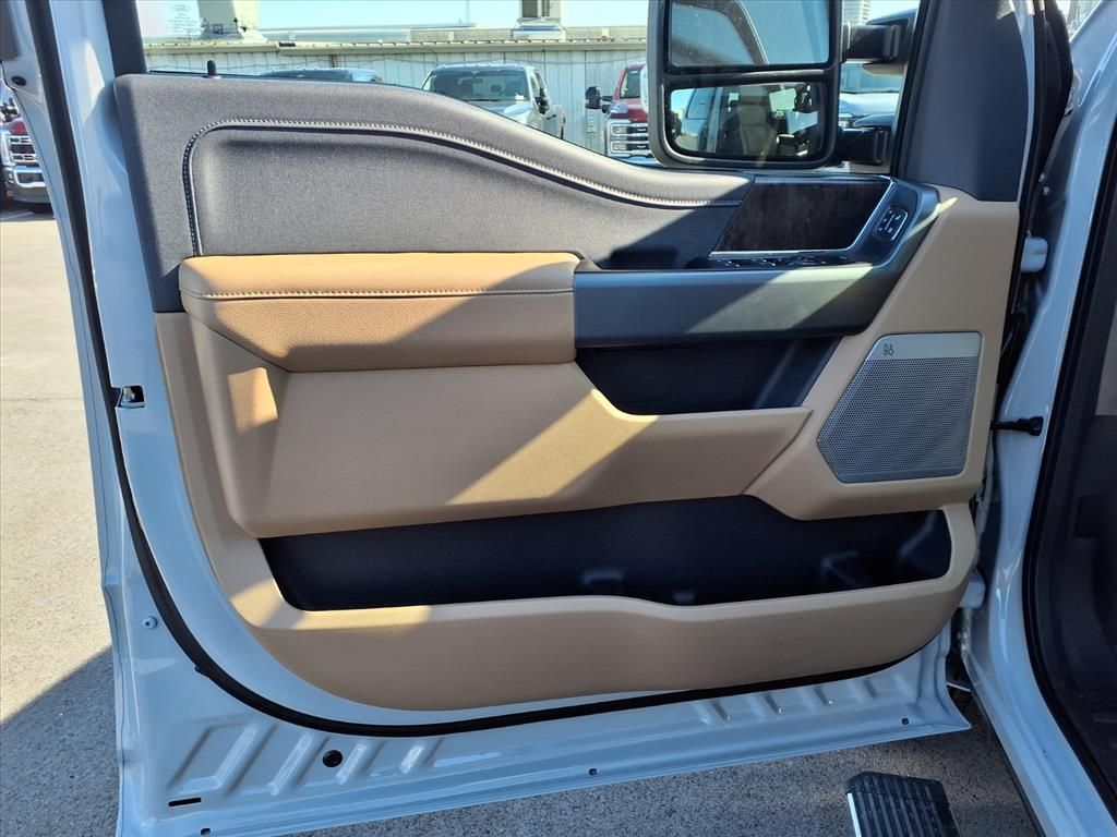 2026 Ford F-350 Super Duty XL - Photo 7