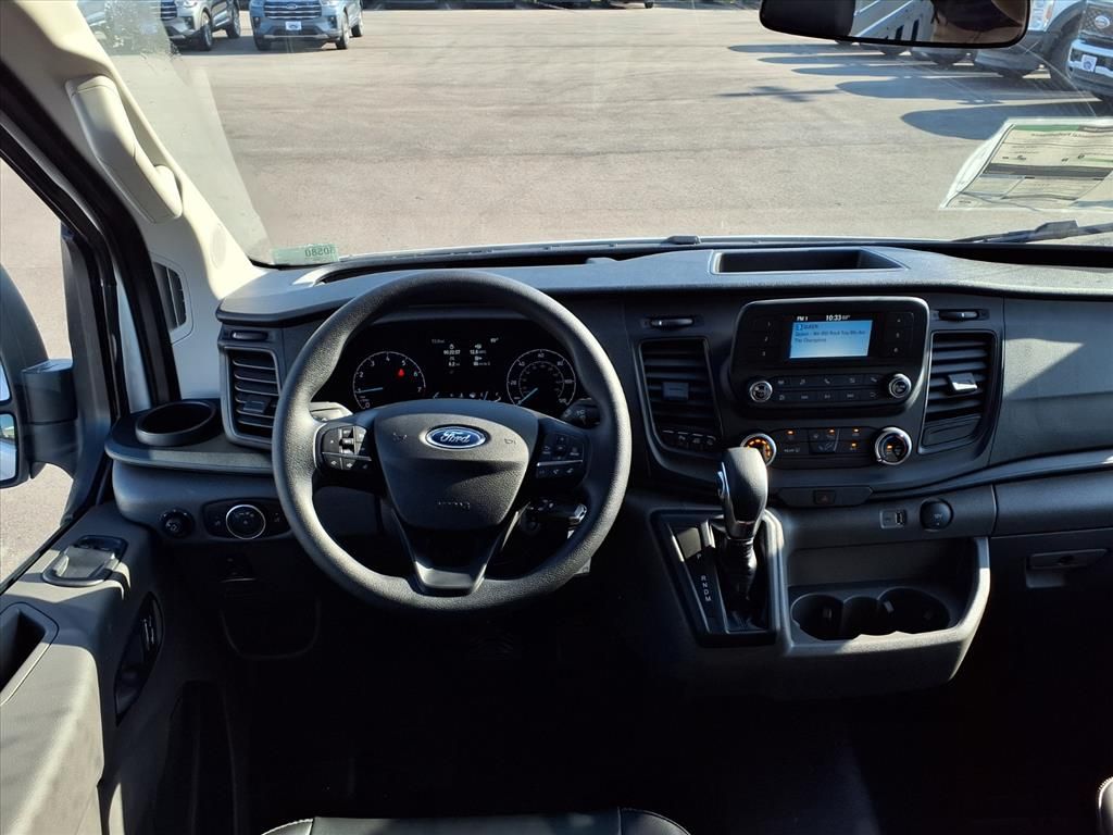 2025 Ford Transit photo 2
