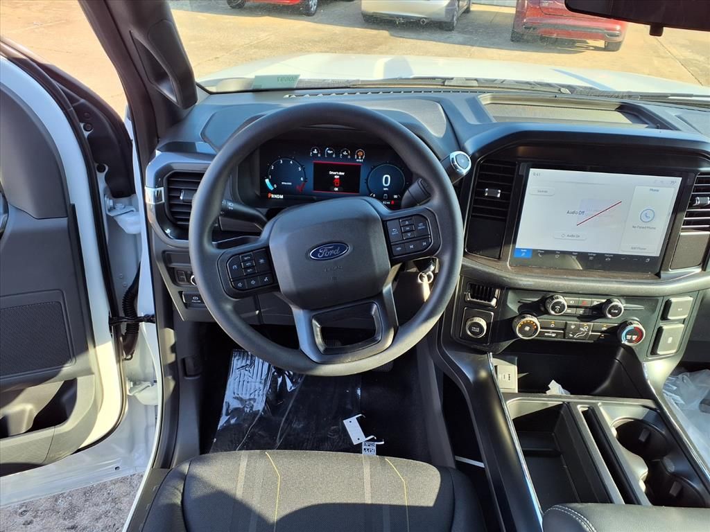 2025 Ford F-150 STX photo 3