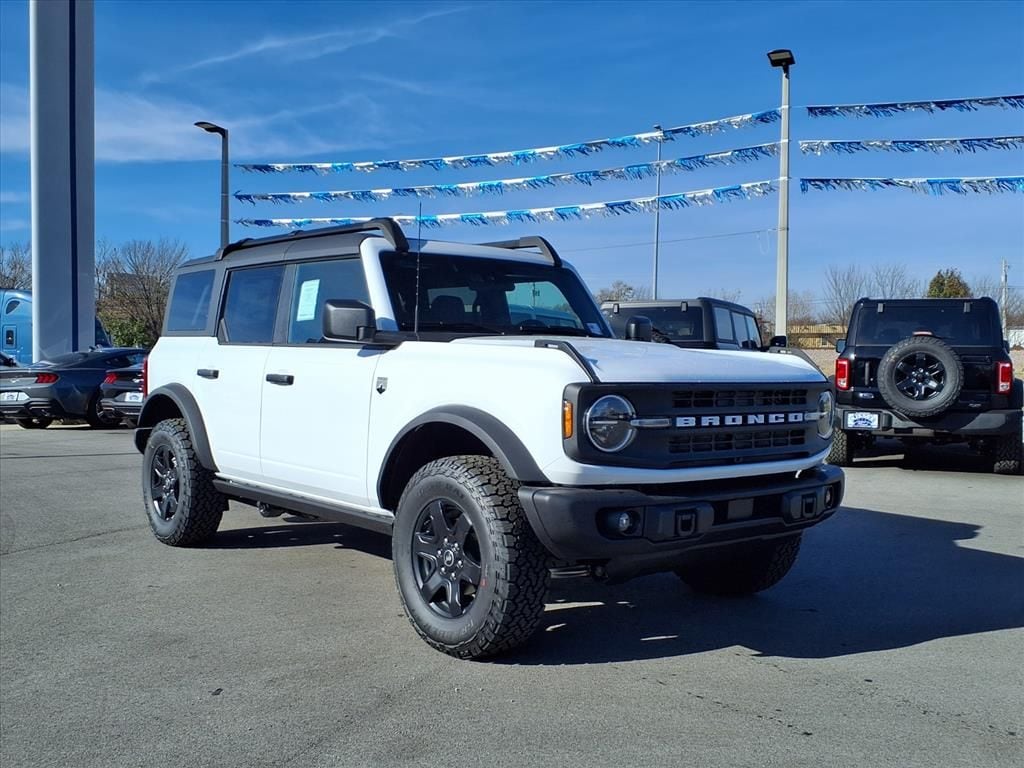 2025 Ford Bronco 4-Door Big Bend's photo