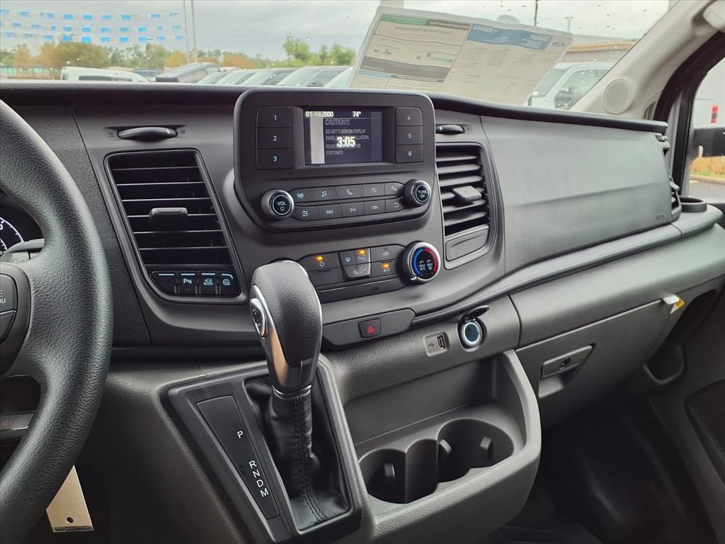 2025 Ford Transit Cargo Van photo 4