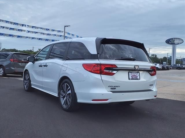 Used 2023 Honda Odyssey Touring with VIN 5FNRL6H86PB055477 for sale in Claremore, OK