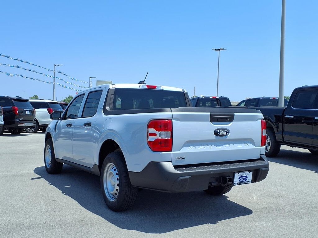 New 2026 Ford Maverick XL TRUCK
