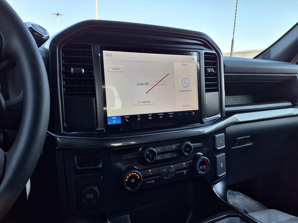 2025 Ford F-150 STX photo 4
